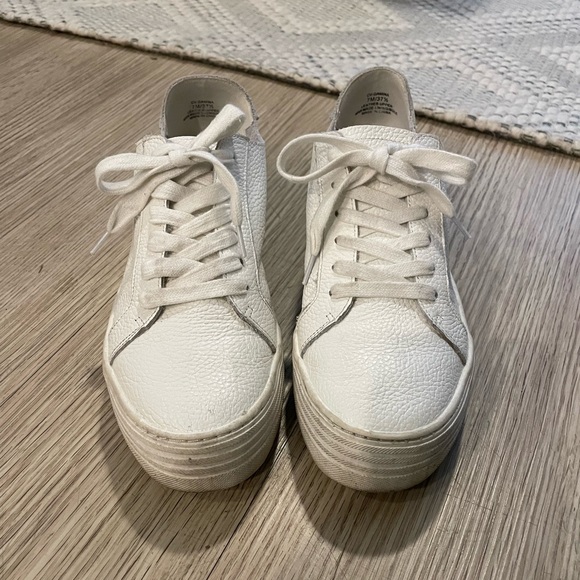 Crown Vintage Platform White Sneakers - Picture 3 of 6